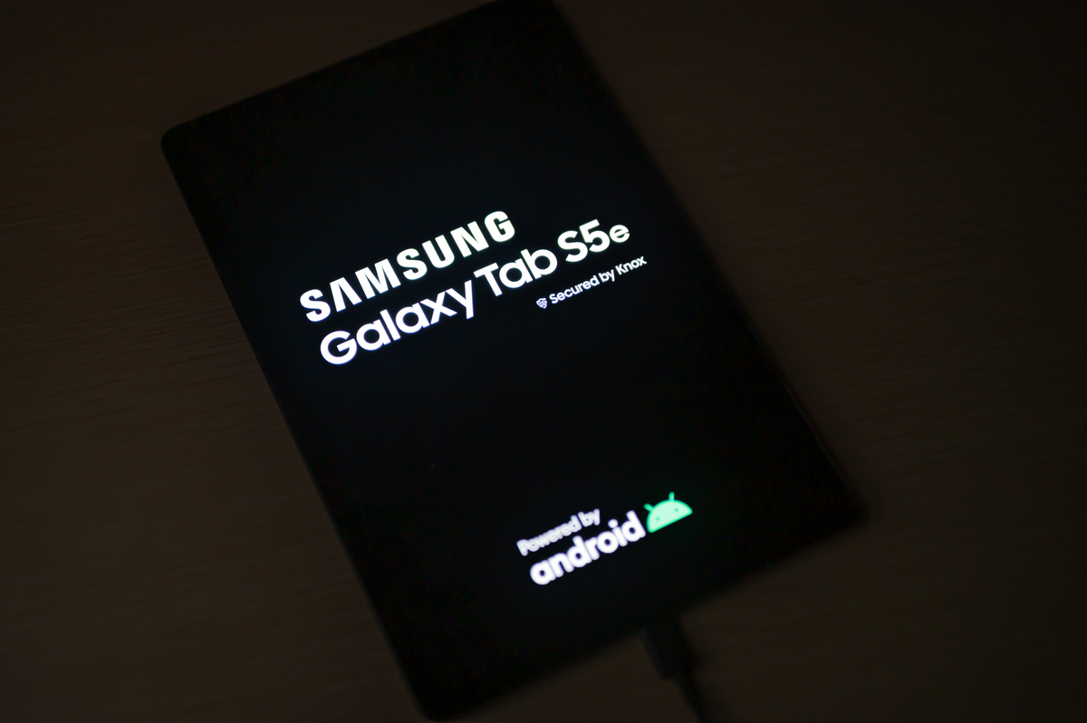 専用 Galaxy Tab S5e 日本版 Android 11適用 How to Update Stock Android 11 in Samsung Galaxy Tab S5e