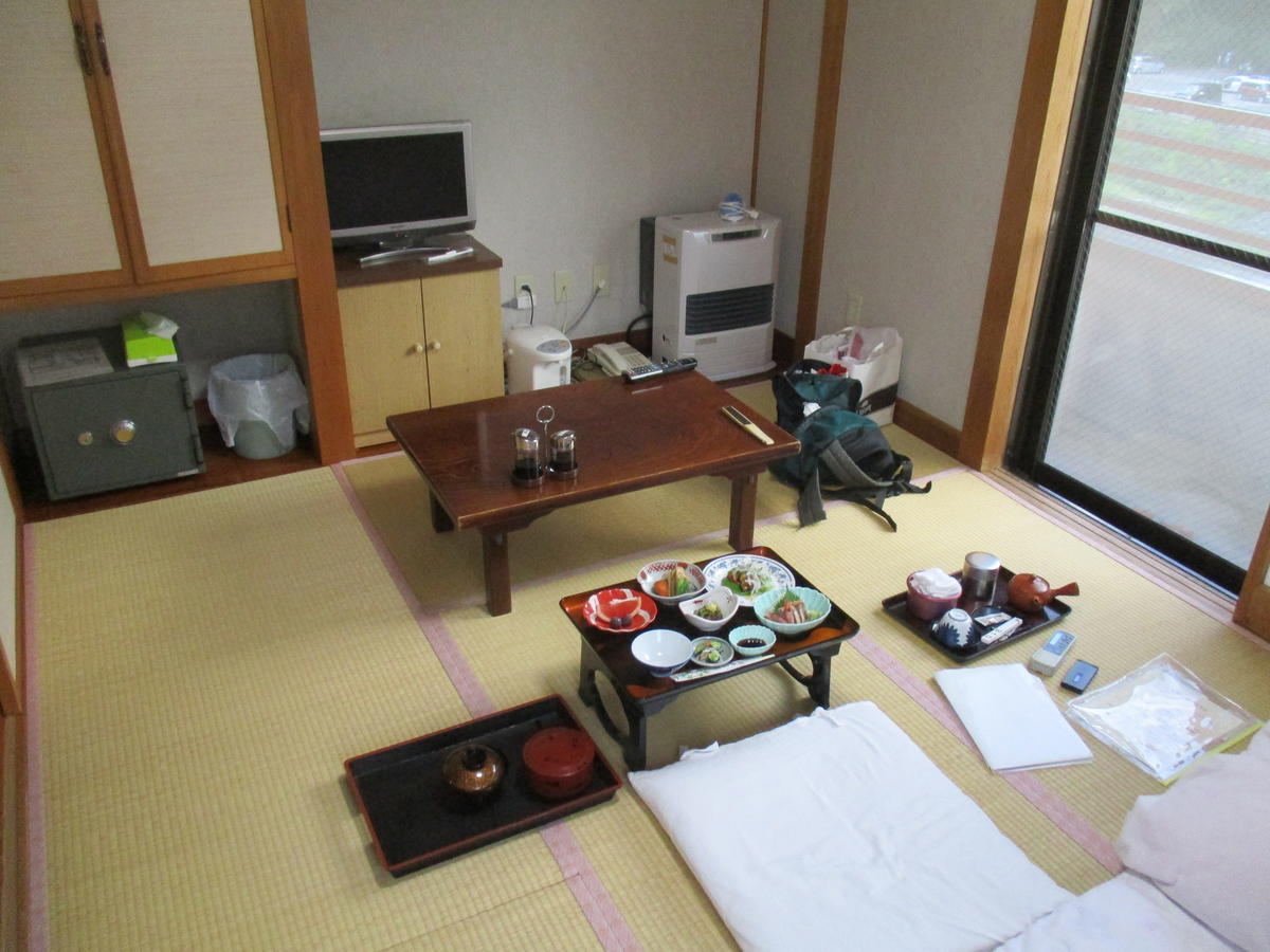 f:id:genta-san:20200516223806j:plain f:id:genta-san:20200516223806j:plain