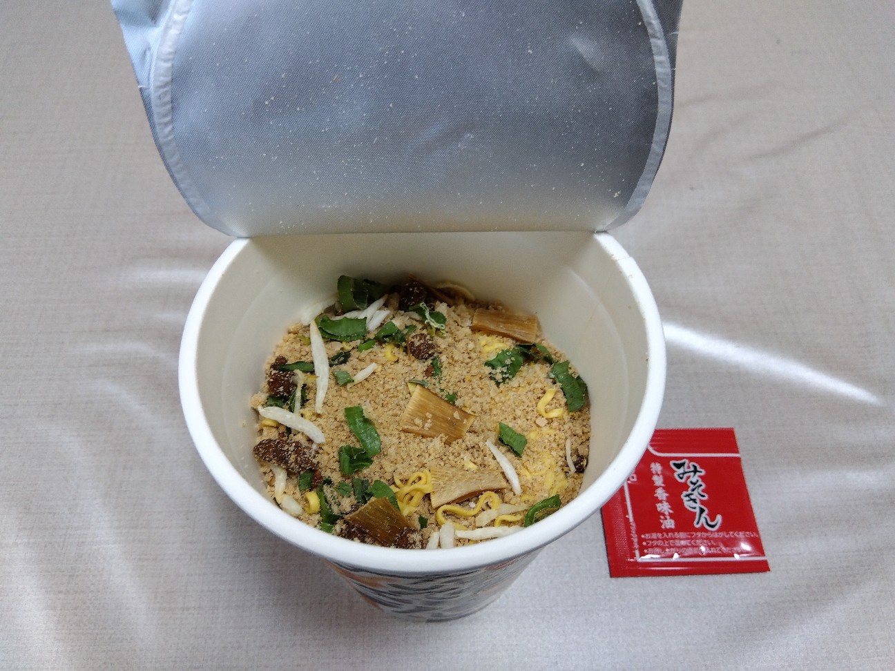 レビュー】みそきんを食べてみた。 - 虹の子育てblog