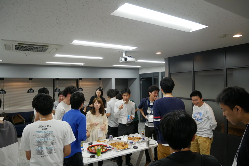 懇親会