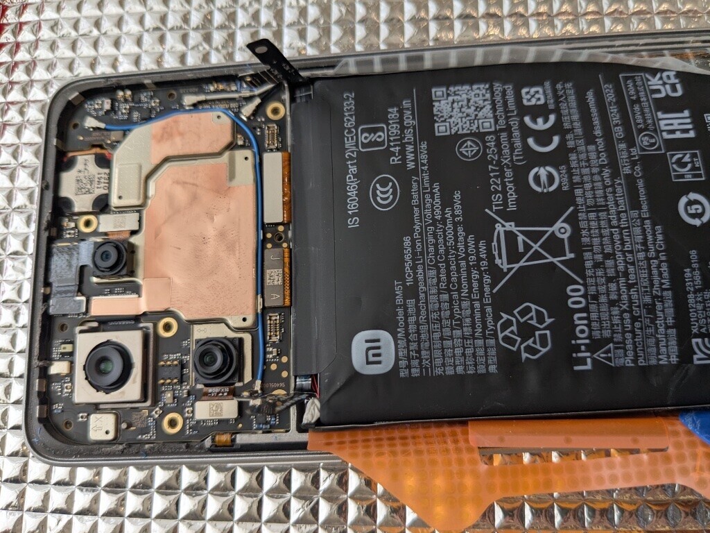 xiaomi poco x6 pro の電池交換 - gikoha's blog