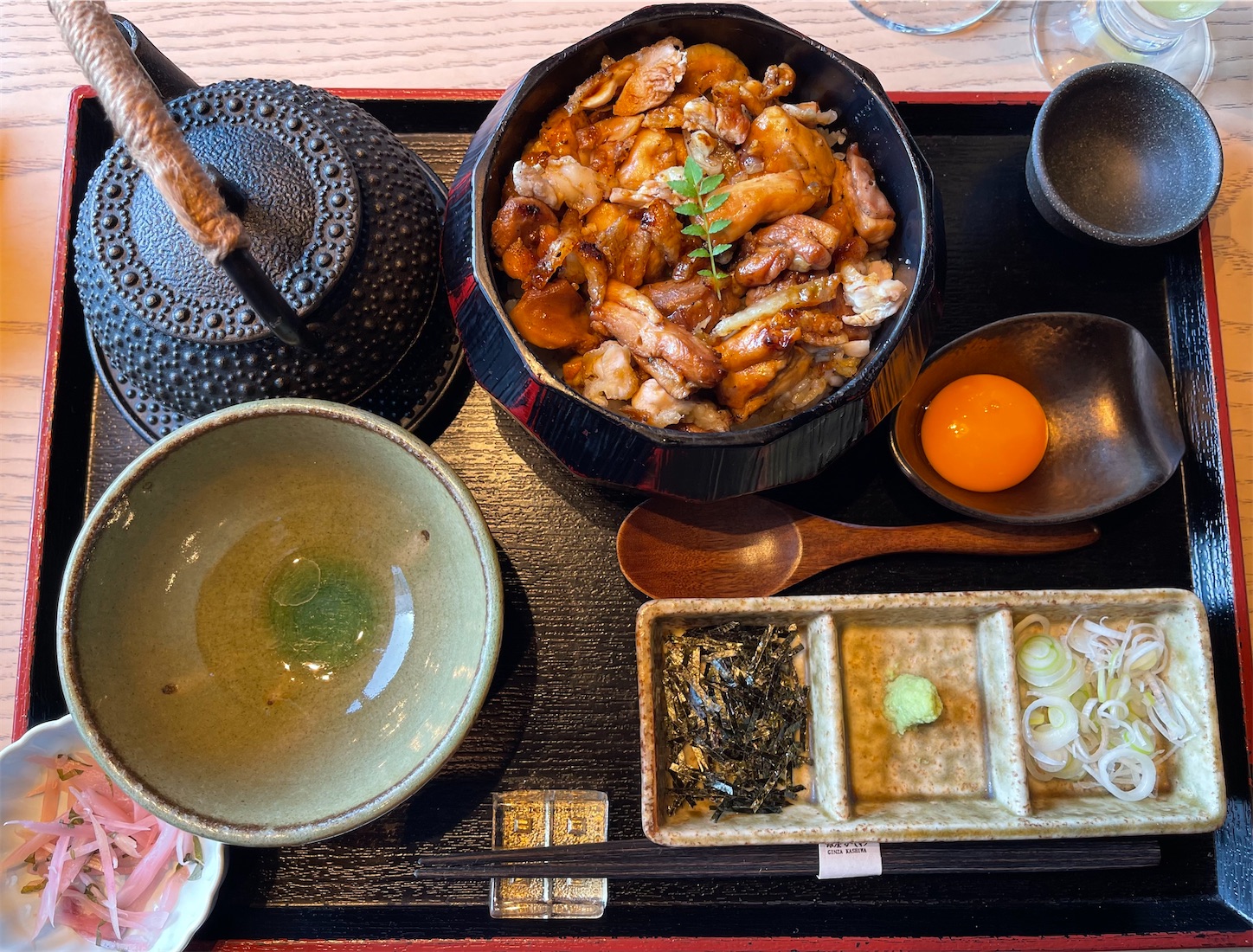 比内地鶏の焼鳥・鶏まぶし専門店『銀座かしわ』 - 銀座でランチ！飯