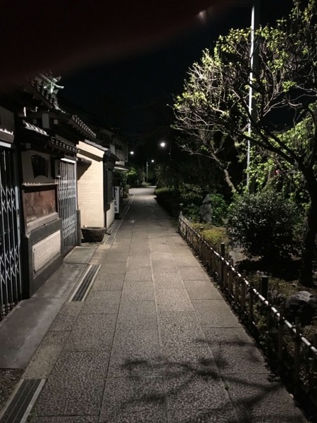 亀戸天神 夜の境内 亀戸天神 夜の境内