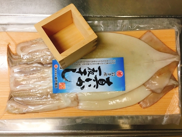 岩手県普代村:真イカの一夜干し。驚くほど大きかった。