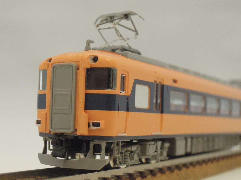 TOMIX 近鉄30000系ビスタカー 貫通扉パーツ取り付け