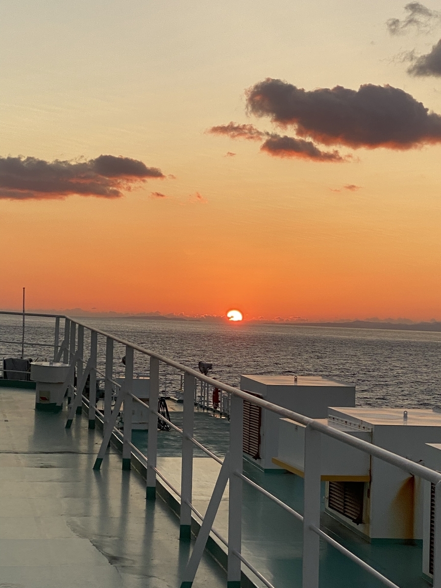 フェリーからの夕日