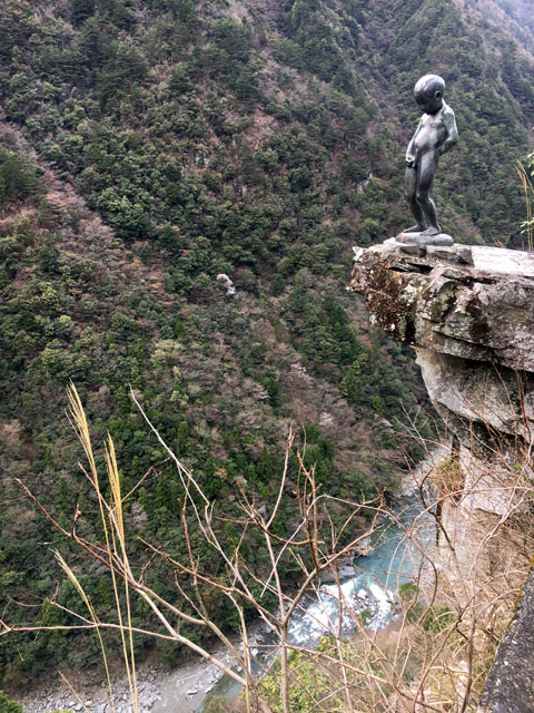 f:id:globalhead:20170411211028j:image f:id:globalhead:20170411211028j:image