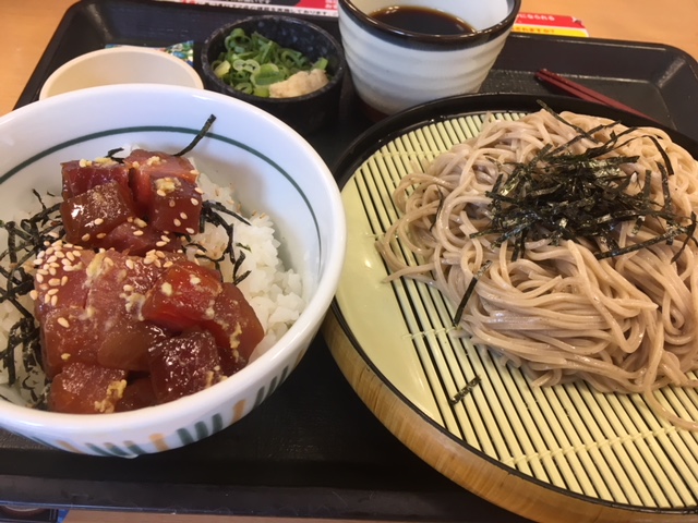 鉄火丼とざる蕎麦@なか卯