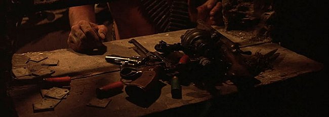 マッドマックス』(1979)、『マッドマックス2』(1981)、『マッド