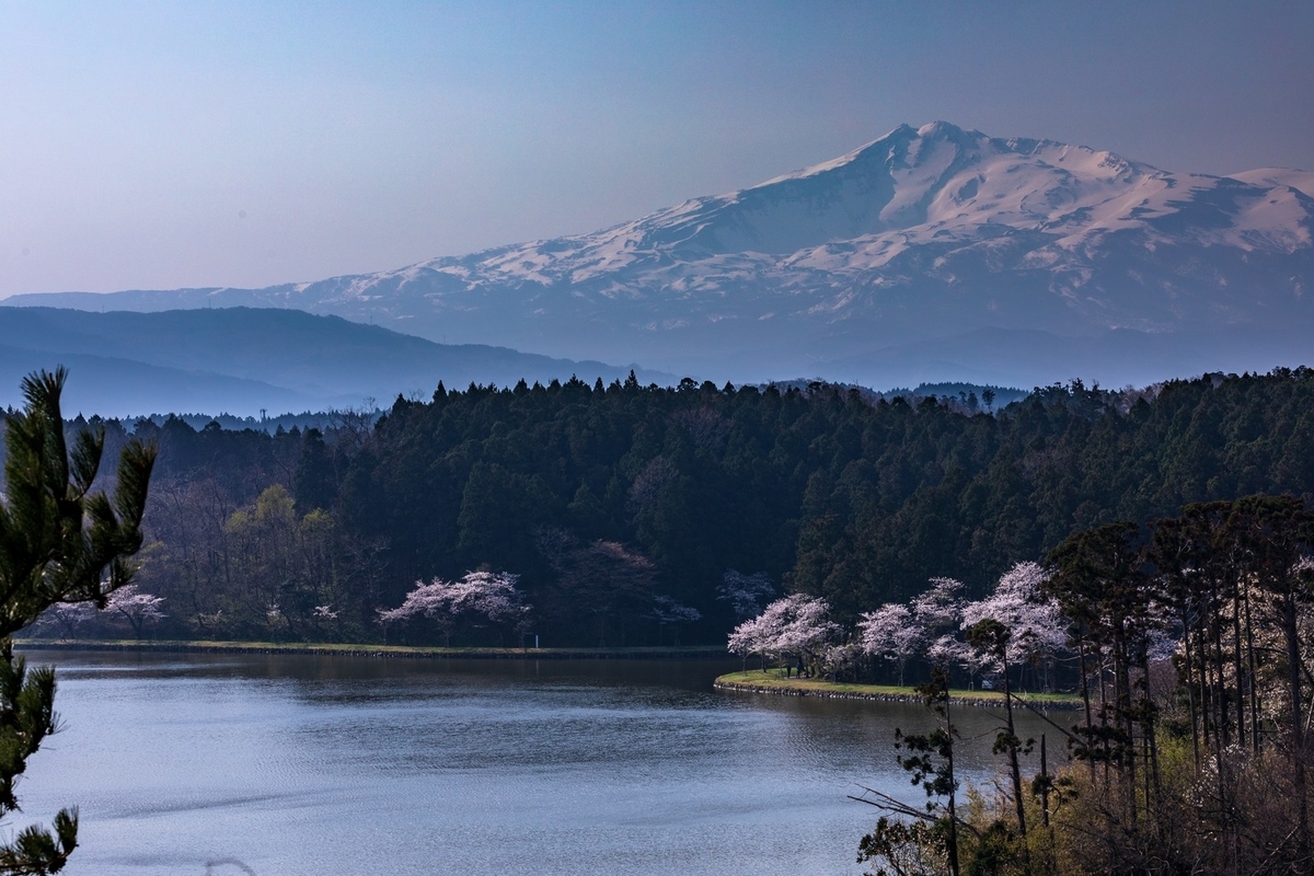 鳥海山 の由来 壮大な物語が心揺さぶる 野生児のアウトドア