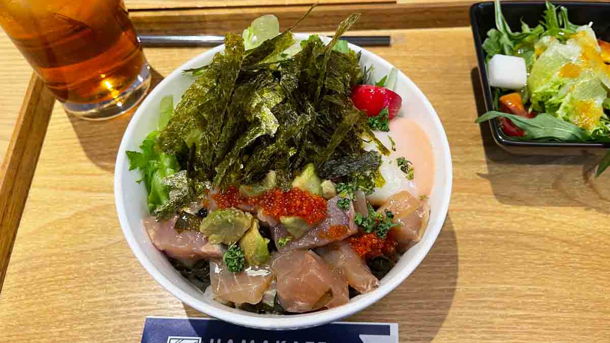 道の駅 海の京都 宮津 HAMAKAZE Cafeでポキ丼