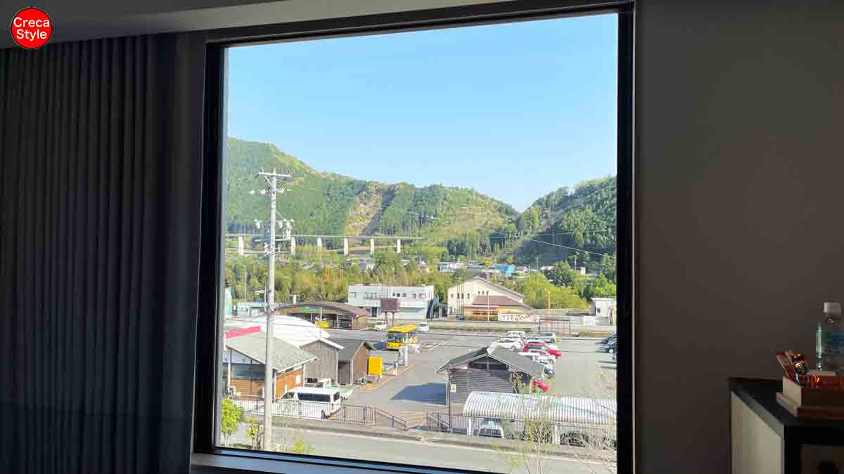 フェアフィールド・バイ・マリオット三重おおだいの客室から見える道の駅 奥伊勢おおだい
