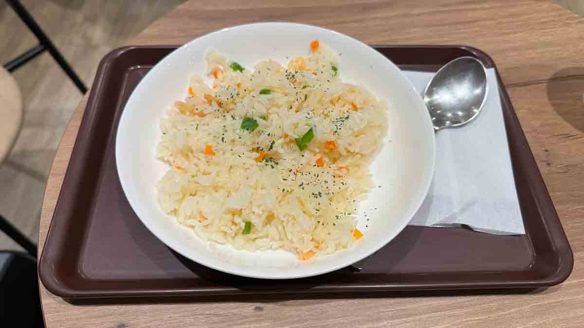 アメックスのプライオリティパスで関空のKIXカフェラウンジ NODOKAで無料飲食が可能