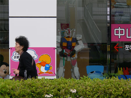 f:id:goldhead:20080428190831j:image f:id:goldhead:20080428190831j:image