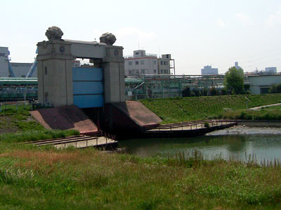 f:id:goldhead:20090430164730j:image:left f:id:goldhead:20090430164730j:image:left