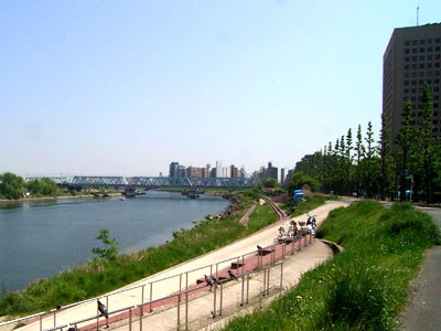 f:id:goldhead:20090430164731j:image:left f:id:goldhead:20090430164731j:image:left