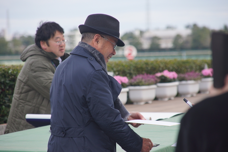 f:id:goldhead:20181210230841j:plain