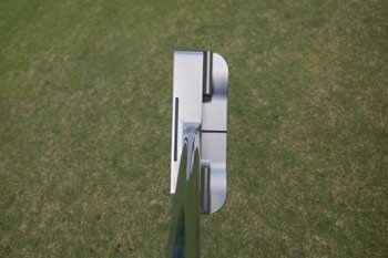 BETTINARDI SB1 パッティングマットでの試打 レビュー用カット