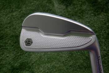 Bettinardi MB24 co-forged one-piece technology