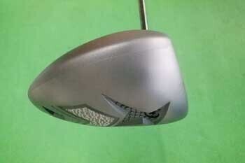EMILLID BAHAMA CV8 ACE Driver side view of high performance golf club