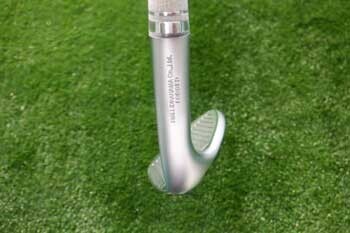 EMILLID BAHAMA EB-55 wedge groove detail — designed for high spin and ball control