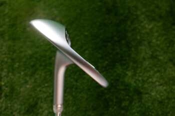 EMILLID BAHAMA EB-55 wedge back view — clean head shape with tour-inspired design