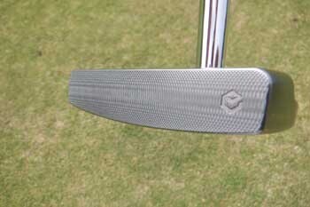 試打評価】EPON Fortune パター ソフトな打感と高い安定性のネオ