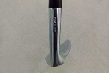アストロツアーV PROTOTYPE ウェッジ 芝対応 軟鉄鍛造 抜けが良いウェッジ