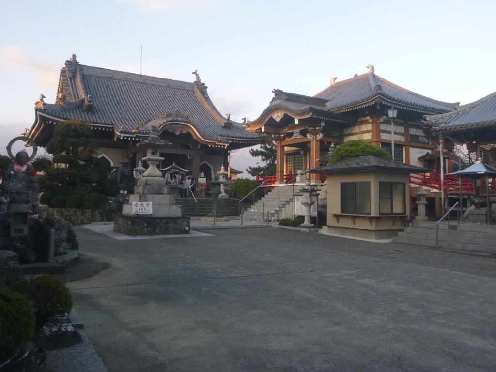 f:id:gomashio-oyaji:20200608215712j:plain f:id:gomashio-oyaji:20200608215712j:plain
