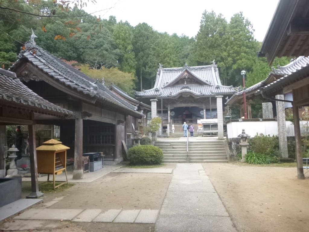 f:id:gomashio-oyaji:20200608220048j:plain f:id:gomashio-oyaji:20200608220048j:plain
