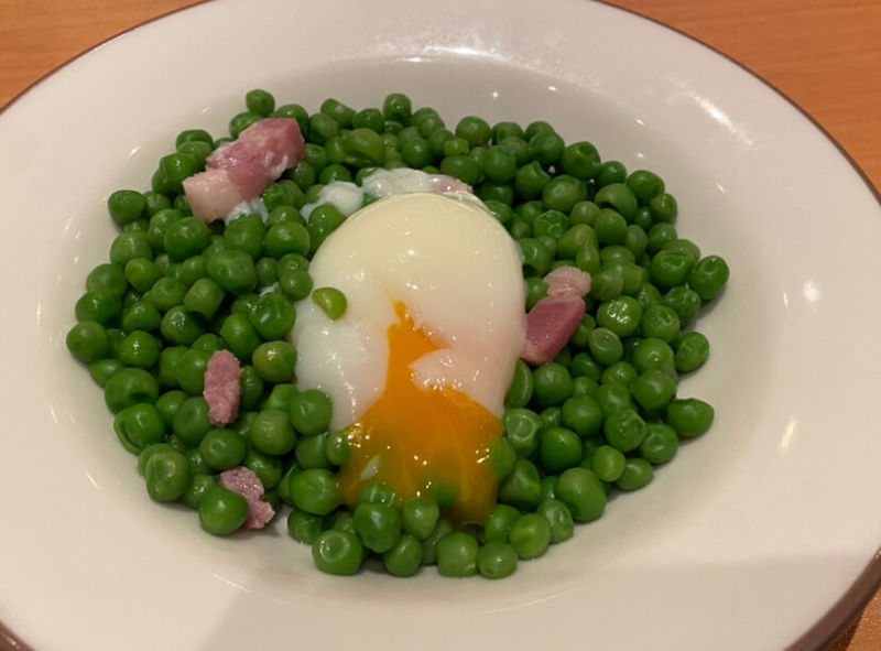 柔らか青豆の温サラダ