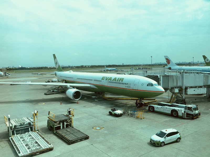 エバー航空 Eva で台湾 桃園国際空港 Tpe から小松空港 Kmq へ 海外旅行 クレジットカード好きの雑な体験談