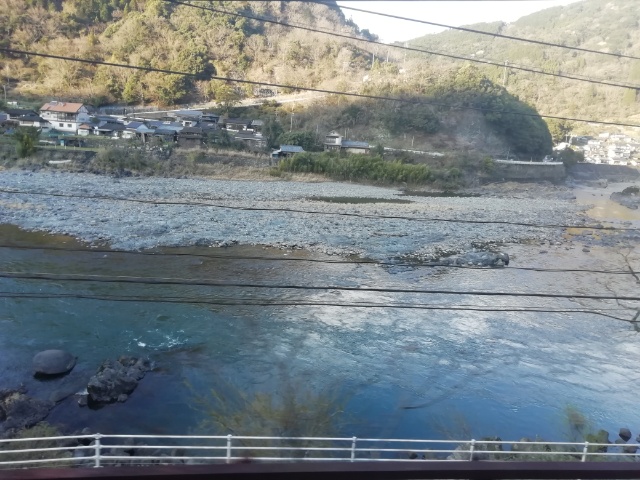 f:id:gotuteki:20200317174459j:plain