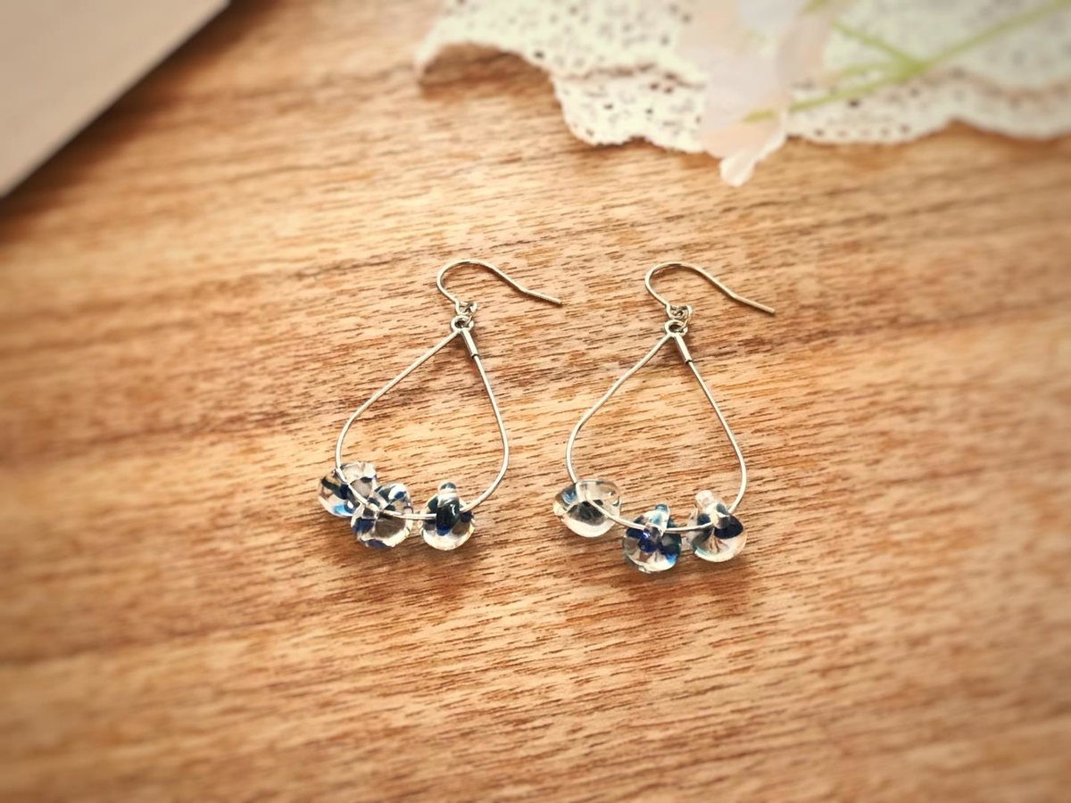 青 ティアドロップ ピアス