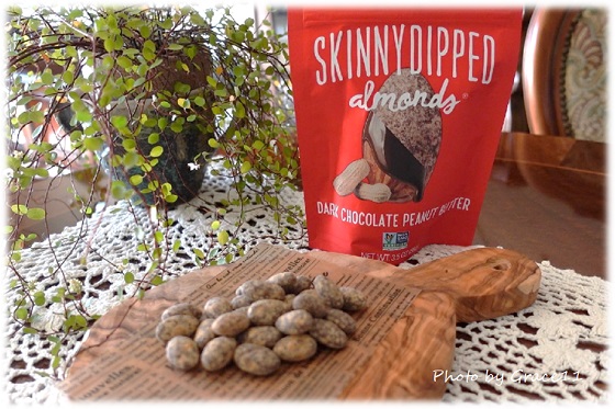Skinny Dipped Almonds Dark Chocolate Peanut Butter