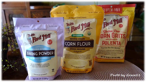 Bob's Red Mill コーンフラワー、コーングリッツ、ベーキングパウダー