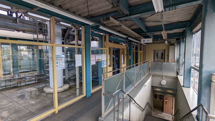 スカイレールみどり坂線　みどり口駅