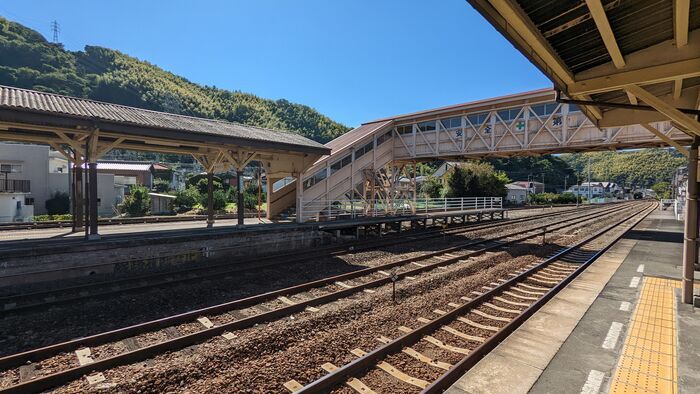 JR四国 特急宇和海 八幡浜駅