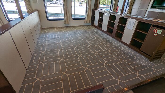 宇和島運輸フェリー　あかつき丸　2等客室