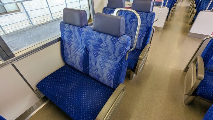 西日本鉄道 西鉄天神大牟田線 3000形電車 座席