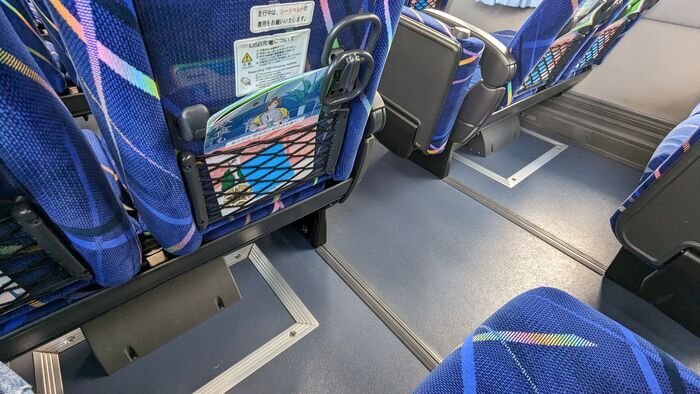 西鉄高速バス 久留米ー福岡空港線 座席