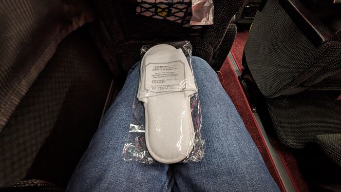 四国高速バス さぬきエクスプレス福岡号 3列独立シート