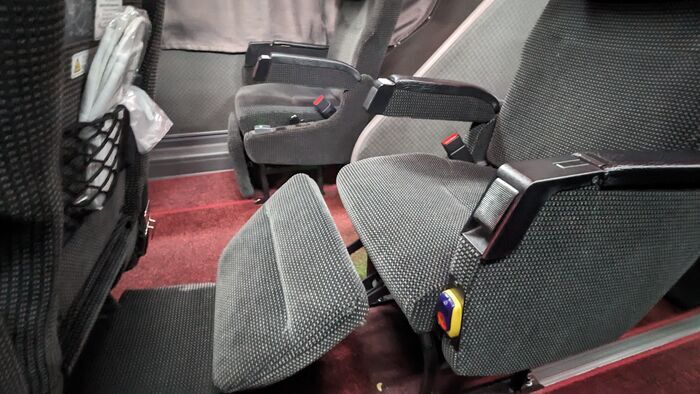 四国高速バス さぬきエクスプレス福岡号 3列独立シート