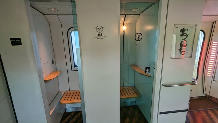 JR九州 885系 特急ソニック デッキ