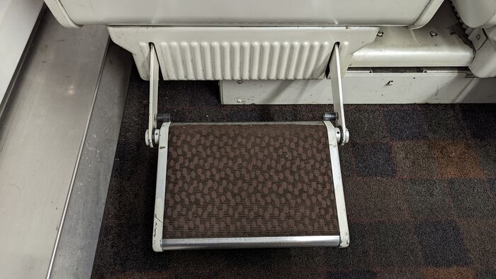 JR九州 883系 特急ソニック グリーン車