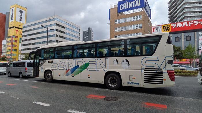 サンデン交通　ふくふく号　セレガ