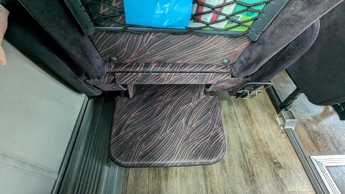 九州産交バス なんぷう号 3列独立シート