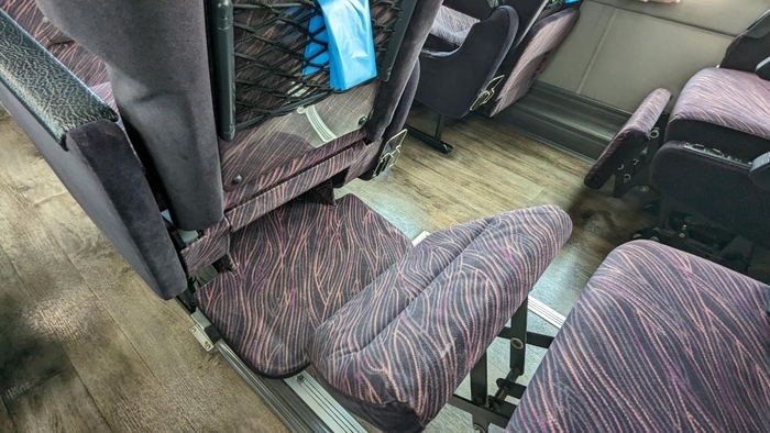 九州産交バス なんぷう号 3列独立シート