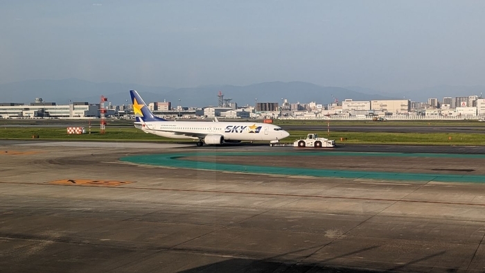 スカイマークエアラインズ B737 福岡空港