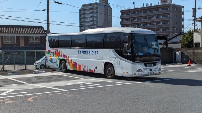 大分バス とよのくに号 セレガ